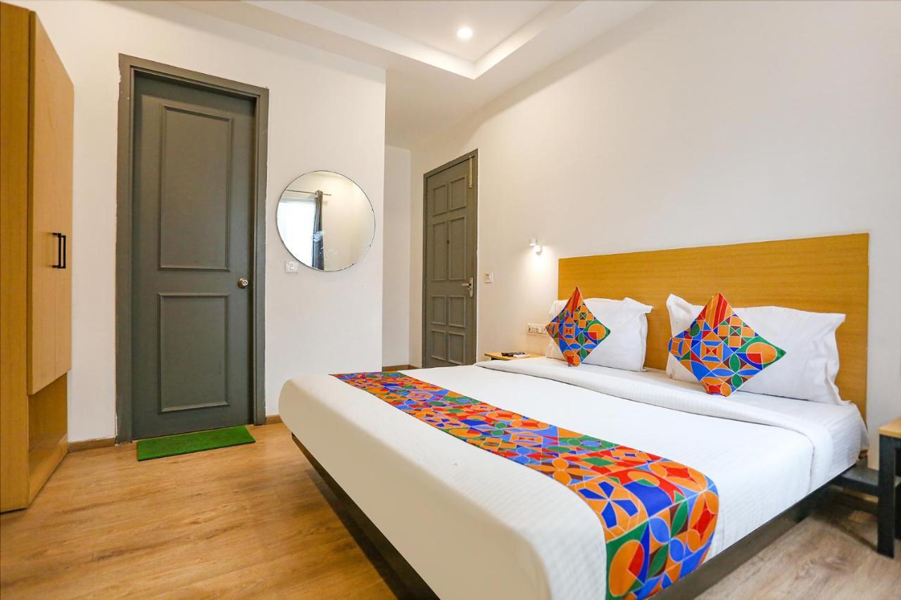 होटल Fabhotel Roseman Delhi (National Capital Territory of India)